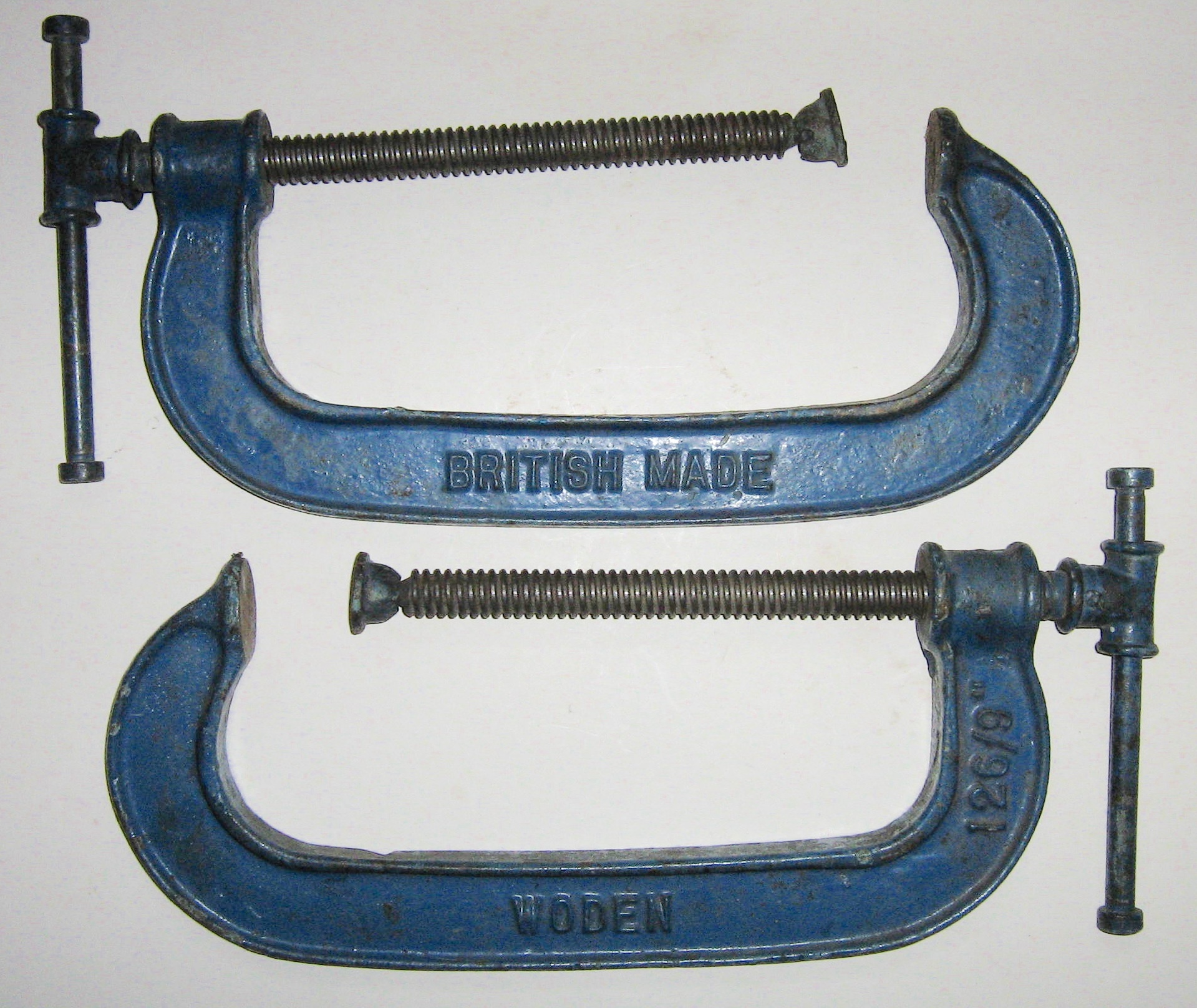 pair inter-war 126/9"